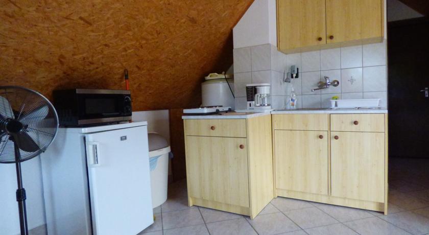 Fabian Apartman-Haz Szantod Bilik gambar