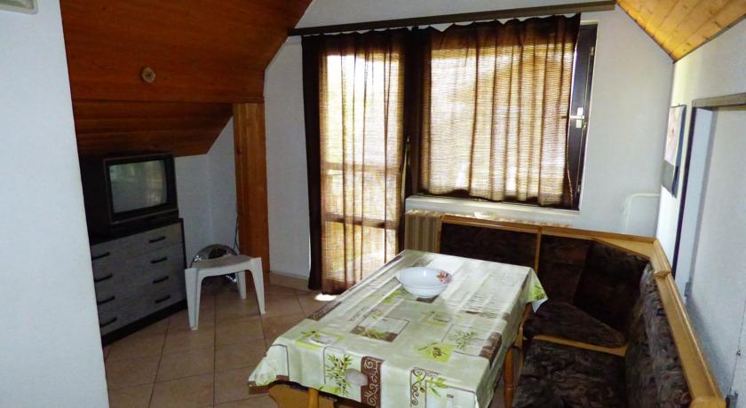 Fabian Apartman-Haz Szantod Luaran gambar