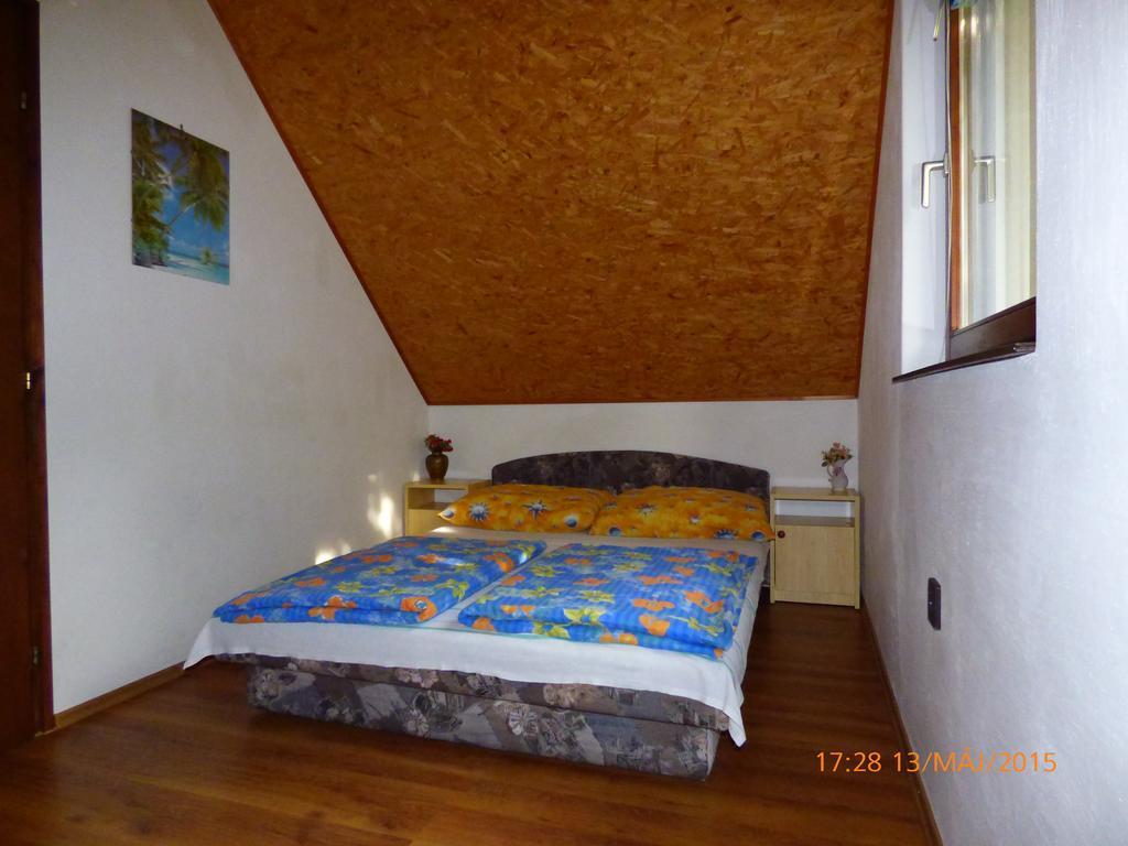 Fabian Apartman-Haz Szantod Bilik gambar