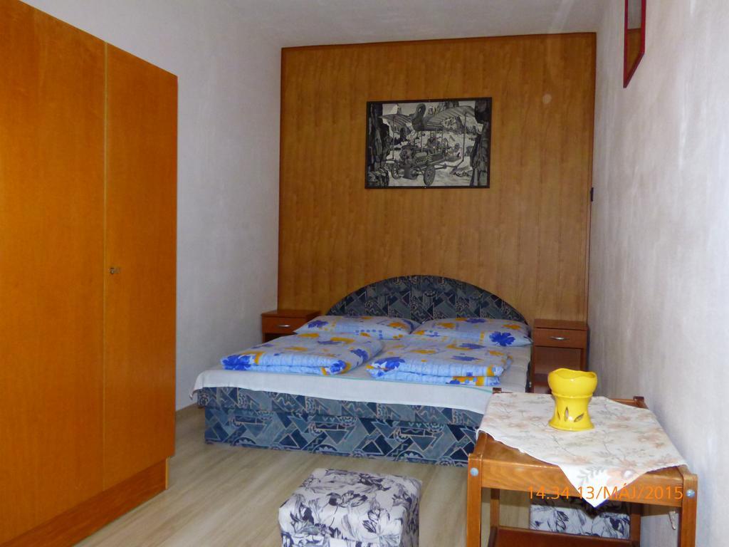 Fabian Apartman-Haz Szantod Bilik gambar